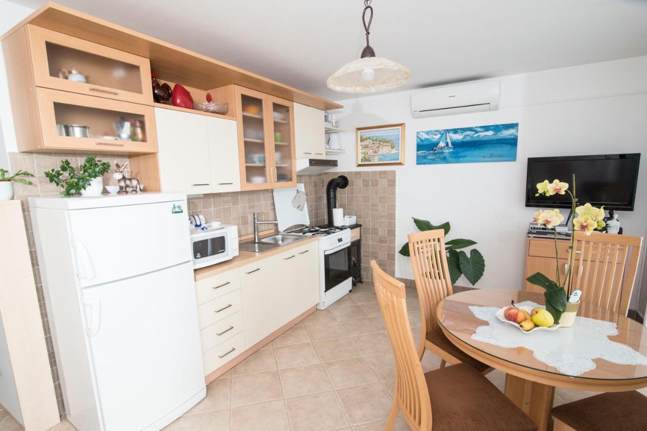 Apartment Alba Medveja Exteriér fotografie