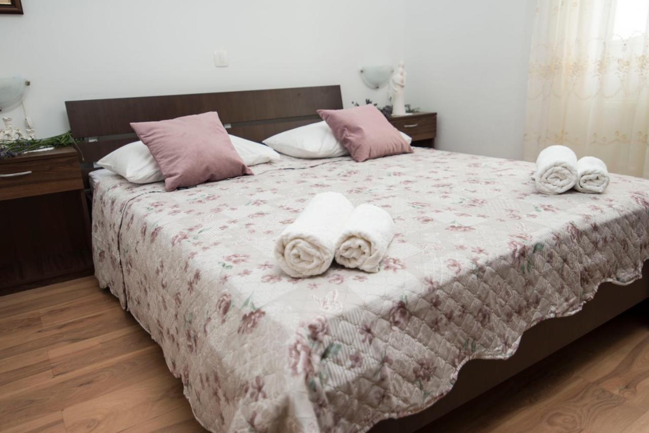 Apartment Alba Medveja Exteriér fotografie